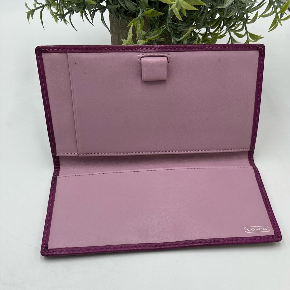 Coach RARE signature checkbook cover case holder khaki Purple Lavender. - Picture 3 of 13